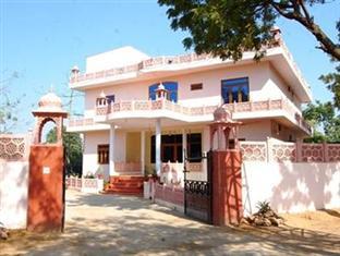 Ranthambhore Vilas Hotel Sawai Madhopur Exterior photo